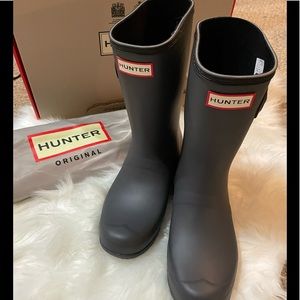Hunter Original Tour Short Rain Boots 🥾